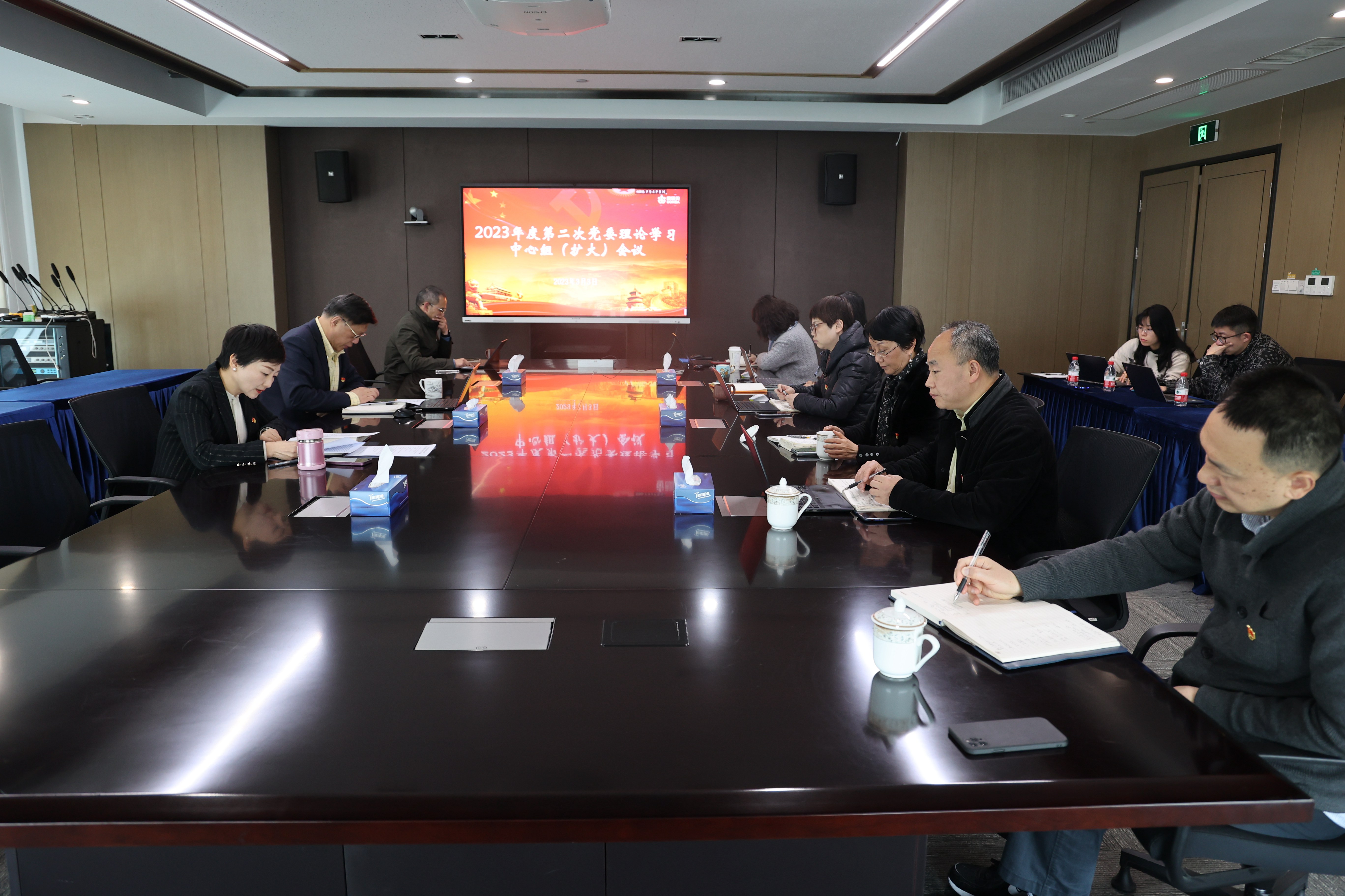 金狮贵宾会·宾至如归-尊贵显赫